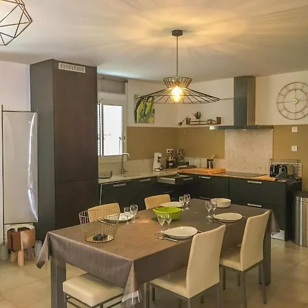 בית נופש De La Plaine