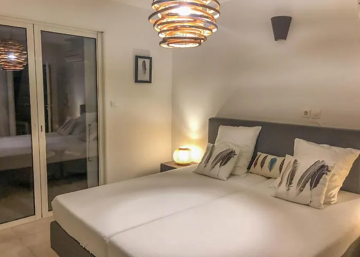 De La Plaine Holiday home